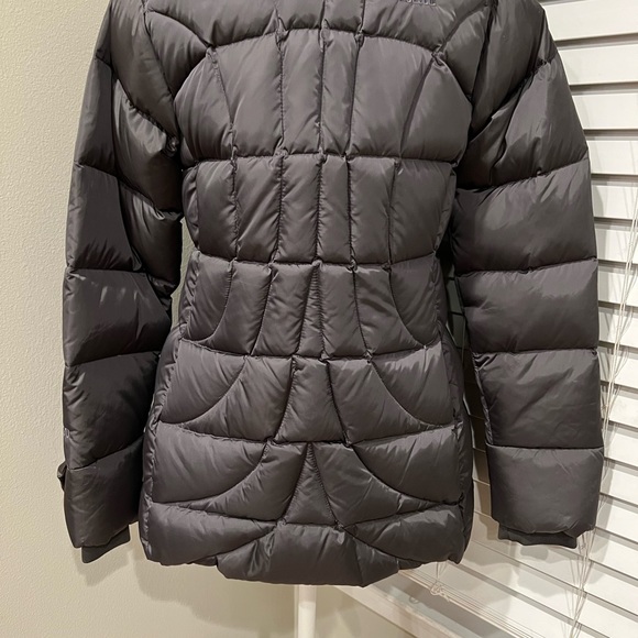 NEW $225 The North Face black gray tailored down filled winter coat XS S - Picture 6 of 9
